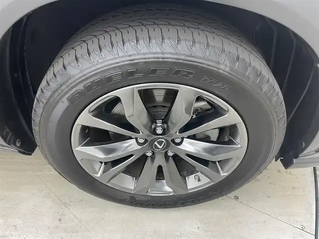 レクサス ＮＸ 300 Fスポーツ 岡山県 2017(平29)年 5.7万km グラファイトブラックガラスフレーク パノラマルーフ/CLIFFORDセキュリティ/純正１０.3インチナビ/【Bluetooth/フルセグTV/AUX/USB/CD】/セーフティシステムプラス/　・プリクラッシュセーフティ/　・レーダークルーズコントロール/　・レーンディパーチャーアラート/　・オートマチックハイビーム/　・ロードサインアシスト/ビルトインＥＴＣ２．０/三眼ＬＥＤヘッドライト/１００Ｖ電源/前席シートヒーター/前席エアシート/ステアリングヒーター/前席パワーシート/シートメモリー/バックカメラ/サイドカメラ/パーキングアシスト/純正フロアマット/オートブレーキホールド/ISOFIX/ステアリングスイッチ/チルトステアリング/取扱説明書/スペアキー×2