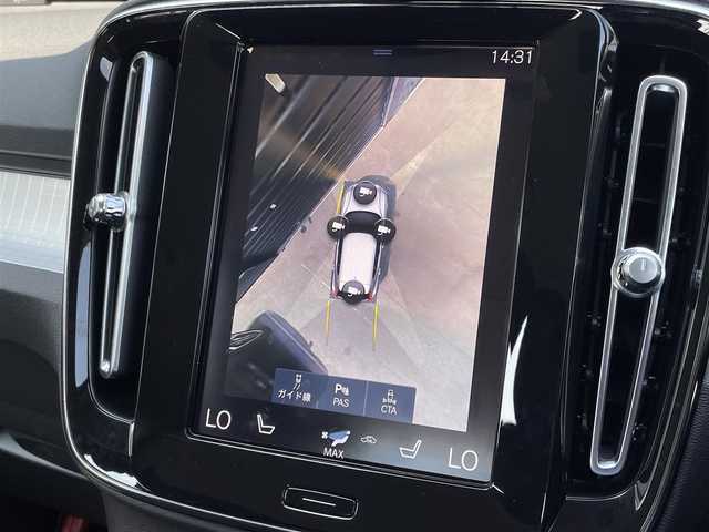 ボルボ ＸＣ４０ B4 モメンタム 三重県 2021(令3)年 2万km パール ACC/インテリセーフ/シティセーフティ/レーンアシスト/BLIS　/純正ナビ/全方位カメラ/フルセグTV/電動リアゲート/パワーシート/シートヒーター/純正18インチアルミ/AppleCarPlay/AndroidAuto/LEDライト/ETC