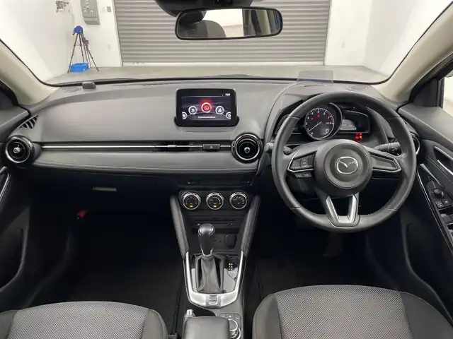 マツダ デミオ 13S ツーリング 三重県 2017(平29)年 4.9万km エターナルブルーマイカ シティーブレーキサポート/マツダコネクトナビ/フルセグＴＶ　ＤＶＤ/Bluetoothオーディオ/バックカメラ/ETC2.0/ヘッドアップディスプレイ/ブラインドスポットモニター/シートヒーター/LEDヘッドライト/フォグライト/純正エアロ/15インチアルミホイール/スマートキー/フロアマット