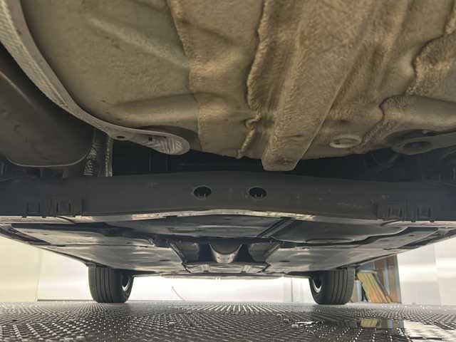フォルクスワーゲン Ｔ－クロス TSI 1st 新潟県 2020(令2)年 2.5万km ピュアホワイト 純正ナビ/(CD/DVD/Bluetooth/USB/フルセグTV)/バックカメラ/ETC/ドライブレコーダー/オールインセーフティ/-アダプティブクルーズコントロール/-レーンキープアシスト/-ブラインドスポットアシスト/-プリクラッシュセーフティ/-パーキングアシスト/LEDヘッドライト/純正16インチアルミホイール/コーナーセンサー