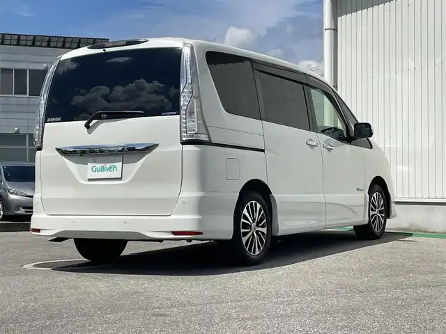 日産 セレナ HWS S HV Vセレ +SeftyⅡ 富山県 2015(平27)年 8.2万km ブリリアントホワイトパール 純正８インチナビ／/フルセグＴＶ／/ＤＶＤ再生／/Ｂｌｕｅｔｏｏｔｈ／/アラウンドビューモニター／/両側パワースライドドア／/エマージェンシーブレーキ／/ＥＴＣ／/レーンディパーチャーアラート／/クルーズコントロール/オートHIDライト/LEDフォグライト/コーナーセンサー