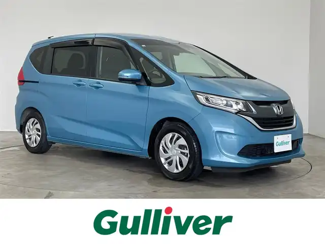 ホンダ フリード 埼玉県 2018(平30)年 0.7万km 青 純正ナビ（7インチ）/→Bluetooth、CD、DVD、AM、FM、ipod/ホンダセンシング/両側パワースライドドア/オートライト/ビルトインETC/アダクティブクルーズコントロール/ドライブレコーダー（前方のみ）/バックカメラ/LEDヘッドライト/純正フロアマット