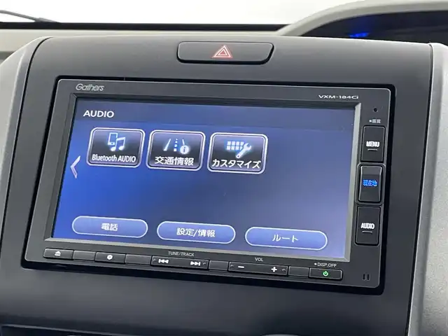 ホンダ フリード 埼玉県 2018(平30)年 0.7万km 青 純正ナビ（7インチ）/→Bluetooth、CD、DVD、AM、FM、ipod/ホンダセンシング/両側パワースライドドア/オートライト/ビルトインETC/アダクティブクルーズコントロール/ドライブレコーダー（前方のみ）/バックカメラ/LEDヘッドライト/純正フロアマット