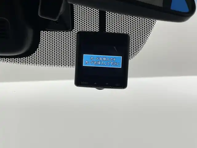 ホンダ フリード 埼玉県 2018(平30)年 0.7万km 青 純正ナビ（7インチ）/→Bluetooth、CD、DVD、AM、FM、ipod/ホンダセンシング/両側パワースライドドア/オートライト/ビルトインETC/アダクティブクルーズコントロール/ドライブレコーダー（前方のみ）/バックカメラ/LEDヘッドライト/純正フロアマット