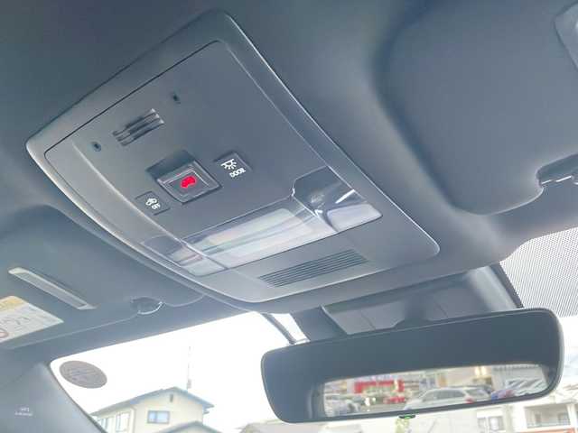 レクサス ＵＸ 250h バージョンC 岩手県 2020(令2)年 8.9万km マダーレッド ナビ　フルセグ　バックＣ　ヘッドアップディスプレイ　ＢＳＭ　レーダークルーズ　ビルトインＥＴＣ２．０　ドラレコ　メモリ付電動合成皮革シート　シートヒーター　ステアヒーター　Ｑｉワイヤレス充電