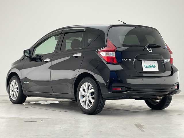 日産 ノート e－パワー X 愛知県 2019(令1)年 2.5万km スーパーブラック エマージェンシーブレーキ/踏み間違えブレーキ/SDナビ/フルセグ/ドライブレコーダー/コーナーセンサー/ETC/スマートキー/プッシュスタート