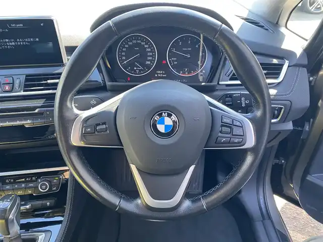ＢＭＷ ２１８ｄ グランツアラー ラグジュアリー 福岡県 2017(平29)年 4.6万km プラチナシルバー ・純正ナビ/BT/USB/AUX/・黒革シート/シートヒーター/・ドライブレコーダー/・ETC/・純正17AW/・LEDライト/・保証書/・取扱説明書/・スペアキー/・パワーバックドア/・フルフラットシート
