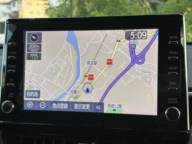 トヨタ カローラ クロス ハイブリッド S 岡山県 2022(令4)年 3.3万km スパークリングブラックパールクリスタルシャイン 純正9インチディスプレイオーディオ/AM、FM、Bluetooth、AppleCarplay/AndroidAuto、フルセグTV、CD、DVD/バックカメラ/ビルトインETC/前後ドライブレコーダー　ZDR016/トヨタセーフティセンス/・プリクラッシュセーフティ/・オートマチックハイビーム/・ロードサインアシスト/・レーントレーシングアシスト/・レーダークルーズコントロール/・先行車発進告知機能/・ブラインドスポットモニター/・パーキングサポートブレーキ/ブレーキホールド/電動パーキングブレーキ