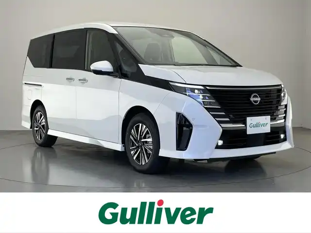 日産 セレナ e－パワー ハイウェイスター V 愛知県 2025(令7)年 0.1千km 白 登録済未使用車　純１２．３型ＤＡナビＴＶ　禁煙　全方位カメラ　プロパイロット　ＢＳＭ　内蔵前後ドラレコ　デジタルインナーミラー　ＨＤＭＩ　ワイヤレス充電　衝突軽減　車線逸脱　両側パワスラ　ハンドル支援/e-POWER　ハイウエイスターV　ヘッドランプ オートレベライザー+アダプティブLEDヘッドライトシステム+インテリジェント アラウンドビューモニター（移動物 検知機能付）+インテリジェント ルームミラー+アドバンスドドライブアシストディスプレイ（12.3インチカラーディスプレイ）+統合型インターフェースディスプレイ+ワイヤレス充電器+6スピーカー+NissanConnectナビゲーションシステム（地デジ内蔵）+車載通信ユニット（TCU［Telematics Control Unit］）+ETC2.0ユニット（ビルトインタイプ）+ドライブレコーダー（前後セット）+プロパイロット（ナビリンク機能付）+プロパイロット緊急停止支援システム（SOSコール機能付）+SOSコール（488/400円）