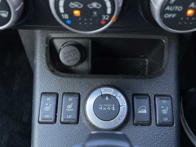 日産 エクストレイル 20Xtt 道東・釧路十勝 2013(平25)年 13.8万km ナイトベールパープル 4WD/社外メモリナビ　/(フルセグＴＶ/ＤＶＤ再生/Ｂｌｕｅｔｏｏｔｈ接続)/ＥＴＣ　/バックカメラ　/全席シートヒーター　/クルーズコントロール/横滑り防止装置　/スマートキー　/プッシュスタート　/純正ＨＩＤヘッドライト/純正18インチアルミホイール　/純正フロアマット