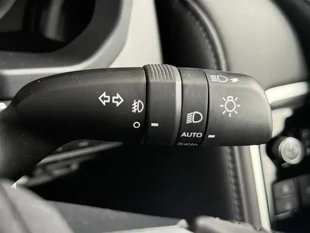 トヨタ ランドクルーザー GRスポーツ 愛知県 2022(令4)年 4.8万km プレシャスホワイトパール 純正12.3型JBLナビ（フルセグ、CD、DVD、Bluetooth、AppleCarplay）/全方位カメラ/サンルーフ/エアシート、シートヒーター（全席）/ハンドルヒーター/HUD/BSM/ACC/全方位ドラレコ/ルーフレール/社外セキュリティー/パワーバックドア/パワーシート（D+N）/ETC2.0/電子パーキング/オートホールド/衝突軽減ブレーキ/レーンキープアシスト/オートハイビーム/コーナーセンサー（前後）/スマートキー/LEDヘッドライト