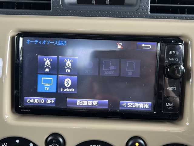 トヨタ ＦＪクルーザー カラーパッケージ 静岡県 2016(平28)年 5.9万km ベージュ/ホワイト 純正ナビ/・AM/・FM/・CD/DVD/・SD録音/・フルセグTV/・Bluetooth/主要装備/・ＥＴＣ/・バックカメラ/・クルーズコントロール/・アクティブトラクションコントロール/・マニュアルエアコン/・コーナーセンサー/・横滑り防止装置/・フロントガード/・１７インチ社外アルミ/・リアフォグランプ/・シートカバー取付/・サイドカーテンエアバッグ/・ルーフキャリア/・ホワイトレタータイヤ
