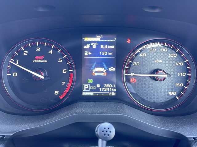 スバル フォレスター STIスポーツ 三重県 2023(令5)年 1.8万km クリスタルブラックシリカ メーカーオプション/・パワーバックドア/アイサイトコアテクノロジー/・プリクラッシュブレーキ/・後退時ブレーキアシスト/・AT誤発進抑制機能/・AT誤後進抑制制御/・ツーリングアシスト/・全車速追従機能付クルーズコントロール/・定速クルーズコントロール/・車線逸脱抑制/車線逸脱警報/・ふらつき警報/・先行車発進お知らせ機能/・緊急時プリクラッシュステアリング/アイサイトセーフティプラス(運転支援)/・スバルリアビークルディクション/・アダプティブドライビングビーム/アイサイトセーフティプラス(視界拡張)/・フロントビューモニター/・スマートリアビューミラー/1オーナー/4WD/ターボ/純正SDナビ/フルセグTV/【CD/DVD/SD/Bluetooth/USB】/フロント/サイド/バックカメラ/ETC/ドライブレコーダー/パドルシフト/ワイヤレス充電/レザーシート/D/N席パワーシート/全席シートヒーター/ステアリングヒーター/オートライト/ステアリング連動LEDヘッドランプ/LEDフロントフォグランプ/225/55R18インチ純正AW/プッシュスタート/スマートキー/スペアキー/フロアマット