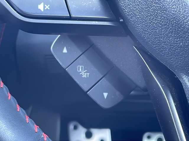 スバル フォレスター STIスポーツ 三重県 2023(令5)年 1.8万km クリスタルブラックシリカ メーカーオプション/・パワーバックドア/アイサイトコアテクノロジー/・プリクラッシュブレーキ/・後退時ブレーキアシスト/・AT誤発進抑制機能/・AT誤後進抑制制御/・ツーリングアシスト/・全車速追従機能付クルーズコントロール/・定速クルーズコントロール/・車線逸脱抑制/車線逸脱警報/・ふらつき警報/・先行車発進お知らせ機能/・緊急時プリクラッシュステアリング/アイサイトセーフティプラス(運転支援)/・スバルリアビークルディクション/・アダプティブドライビングビーム/アイサイトセーフティプラス(視界拡張)/・フロントビューモニター/・スマートリアビューミラー/1オーナー/4WD/ターボ/純正SDナビ/フルセグTV/【CD/DVD/SD/Bluetooth/USB】/フロント/サイド/バックカメラ/ETC/ドライブレコーダー/パドルシフト/ワイヤレス充電/レザーシート/D/N席パワーシート/全席シートヒーター/ステアリングヒーター/オートライト/ステアリング連動LEDヘッドランプ/LEDフロントフォグランプ/225/55R18インチ純正AW/プッシュスタート/スマートキー/スペアキー/フロアマット