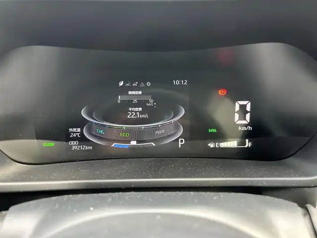 トヨタ ライズ Z 静岡県 2022(令4)年 4万km ナチュラルベージュマイカM 純正ディスプレイオーディオ/　（Bluetooth/AppleCarPlay/AndroidAuto）/フルセグTV/バックカメラ/スマートアシスト/プリクラッシュセーフティ/レーダークルーズコントロール/レーンキープアシスト/横滑り防止装置/前後コーナーセンサー/前席シートヒーター/ブラインドスポットモニター/ビルトインETC/社外前後ドライブレコーダー/プッシュスタート/スマートキー/スペアキー×１/LEDヘッドライト/純正フロアマット/純正17インチアルミホイール/保証書/取扱説明書
