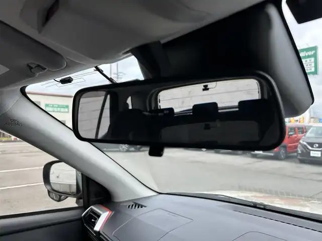 トヨタ ライズ Z 静岡県 2022(令4)年 4万km ナチュラルベージュマイカM 純正ディスプレイオーディオ/　（Bluetooth/AppleCarPlay/AndroidAuto）/フルセグTV/バックカメラ/スマートアシスト/プリクラッシュセーフティ/レーダークルーズコントロール/レーンキープアシスト/横滑り防止装置/前後コーナーセンサー/前席シートヒーター/ブラインドスポットモニター/ビルトインETC/社外前後ドライブレコーダー/プッシュスタート/スマートキー/スペアキー×１/LEDヘッドライト/純正フロアマット/純正17インチアルミホイール/保証書/取扱説明書
