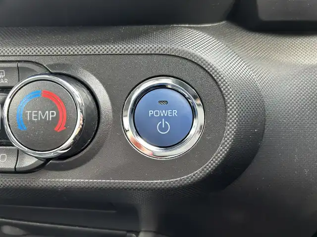 トヨタ ライズ Z 静岡県 2022(令4)年 4万km ナチュラルベージュマイカM 純正ディスプレイオーディオ/　（Bluetooth/AppleCarPlay/AndroidAuto）/フルセグTV/バックカメラ/スマートアシスト/プリクラッシュセーフティ/レーダークルーズコントロール/レーンキープアシスト/横滑り防止装置/前後コーナーセンサー/前席シートヒーター/ブラインドスポットモニター/ビルトインETC/社外前後ドライブレコーダー/プッシュスタート/スマートキー/スペアキー×１/LEDヘッドライト/純正フロアマット/純正17インチアルミホイール/保証書/取扱説明書