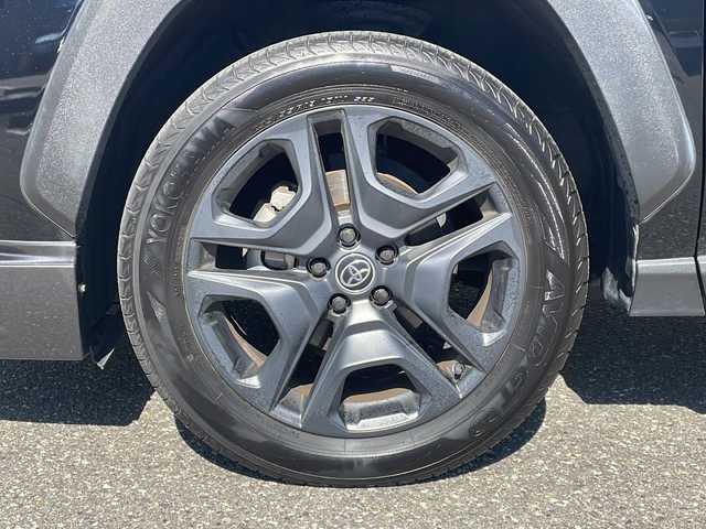 トヨタ ＲＡＶ４ アドベンチャー 福井県 2022(令4)年 2.1万km アティチュードブラックマイカ 登録時走行距離２０４７９ｋｍ/パノラマルーフ/純正ディスプレイオーディオ/JAOSエアロ/（フロント/サイド/リア）/プリクラッシュセーフティ/レーンキープアシスト/アダプティブクルーズコントロール/ブラインドスポットモニター/デジタルインナーミラー/D席パワーシート/（シートメモリ付き）/シートヒーター/エアーシート/ハーフレザーシート/オートトラミラー/オートハイビーム/オートライト/純正１９インチアルミホイール/クリアランスソナー/ルーフレール/LEDヘッドライト/LEDフォグランプ/ステリングヒーター/USBポート/ドライブレコーダー/プッシュスタート/スマートキー/保証書/取扱説明書