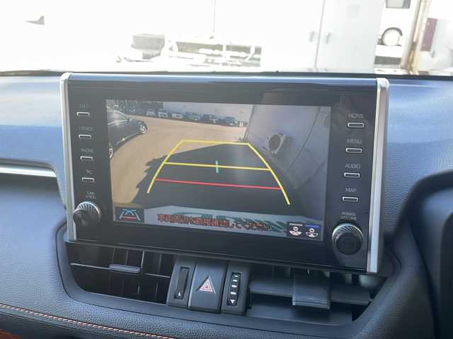 トヨタ ＲＡＶ４ アドベンチャー 福井県 2022(令4)年 2.1万km アティチュードブラックマイカ 登録時走行距離２０４７９ｋｍ/パノラマルーフ/純正ディスプレイオーディオ/JAOSエアロ/（フロント/サイド/リア）/プリクラッシュセーフティ/レーンキープアシスト/アダプティブクルーズコントロール/ブラインドスポットモニター/デジタルインナーミラー/D席パワーシート/（シートメモリ付き）/シートヒーター/エアーシート/ハーフレザーシート/オートトラミラー/オートハイビーム/オートライト/純正１９インチアルミホイール/クリアランスソナー/ルーフレール/LEDヘッドライト/LEDフォグランプ/ステリングヒーター/USBポート/ドライブレコーダー/プッシュスタート/スマートキー/保証書/取扱説明書