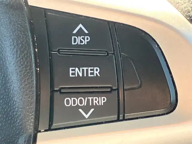 トヨタ ルーミー カスタムG 静岡県 2020(令2)年 5.1万km パールホワイトⅢ 純正ナビ(Cd/DVD/BT/フルセグ)/全方位カメラ/ETC2.0/D席N席シートヒーター/エンジンスタートボタン/両側パワースライドドア/パワーステアリング/パワーウィンドウ/アイドリングストップ/オートエアコン/スマートキー/スペアキー１本/クルーズコントロール/純正フロアマット/ウォークスルー/布シート/純正アルミホイール/ABS/横滑り防止装置/コーナーセンサー前後/レーンキープアシスト/オートライト/オートマチックハイビーム/LEDヘッドライト/Wエアバッグ/衝突軽減システム