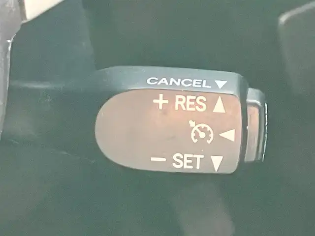 トヨタ ルーミー カスタムG 静岡県 2020(令2)年 5.1万km パールホワイトⅢ 純正ナビ(Cd/DVD/BT/フルセグ)/全方位カメラ/ETC2.0/D席N席シートヒーター/エンジンスタートボタン/両側パワースライドドア/パワーステアリング/パワーウィンドウ/アイドリングストップ/オートエアコン/スマートキー/スペアキー１本/クルーズコントロール/純正フロアマット/ウォークスルー/布シート/純正アルミホイール/ABS/横滑り防止装置/コーナーセンサー前後/レーンキープアシスト/オートライト/オートマチックハイビーム/LEDヘッドライト/Wエアバッグ/衝突軽減システム