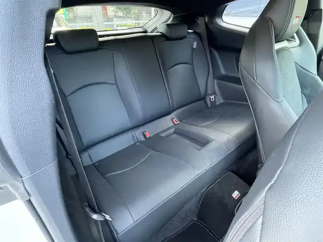 トヨタ ＧＲヤリス RZ ハイパフォーマンス 埼玉県 2023(令5)年 0.8万km プラチナホワイトパールマイカ