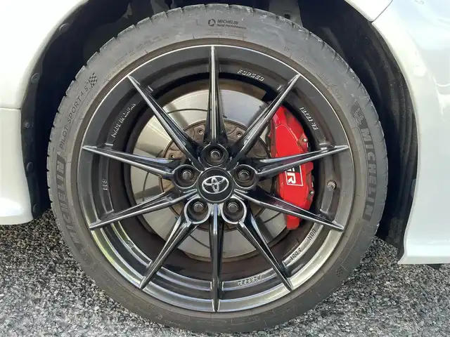 トヨタ ＧＲヤリス RZ ハイパフォーマンス 埼玉県 2023(令5)年 0.8万km プラチナホワイトパールマイカ