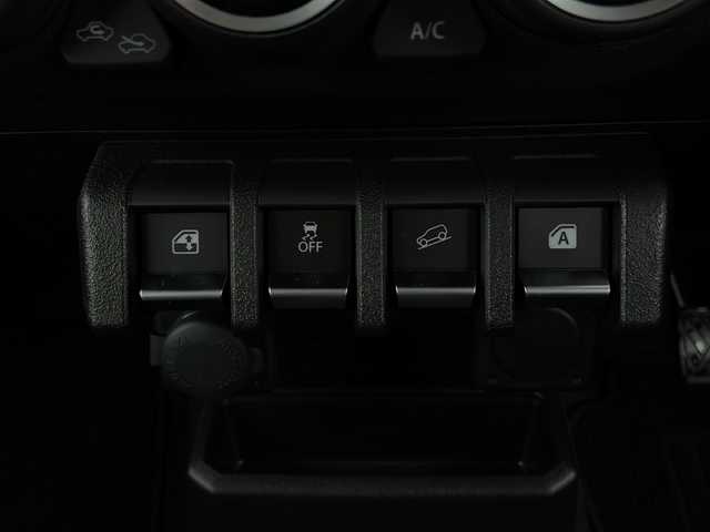 スズキ ジムニー XL 山口県 2023(令5)年 1万km ブリスクブルーM ワンオーナー/社外ナビ【CN-HE02WD】/・フルセグテレビ/・Bluetooth/・AM/FM/CD/DVD/スズキセーフティサポート/・デュアルセンサーブレーキサポート/・車線逸脱警報機能/・ふらつき警報機能/・標識認識機能/・ハイビームアシスト/・先行車発進お知らせ機能/D/N席シートヒーター/スマートキー/プッシュスタート/スペアキー/純正フロアマット/アイドリングストップ/ミラーヒーター/純正16インチAW