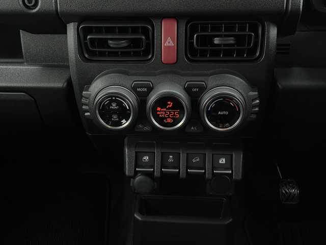 スズキ ジムニー XL 山口県 2023(令5)年 1万km ブリスクブルーM ワンオーナー/社外ナビ【CN-HE02WD】/・フルセグテレビ/・Bluetooth/・AM/FM/CD/DVD/スズキセーフティサポート/・デュアルセンサーブレーキサポート/・車線逸脱警報機能/・ふらつき警報機能/・標識認識機能/・ハイビームアシスト/・先行車発進お知らせ機能/D/N席シートヒーター/スマートキー/プッシュスタート/スペアキー/純正フロアマット/アイドリングストップ/ミラーヒーター/純正16インチAW