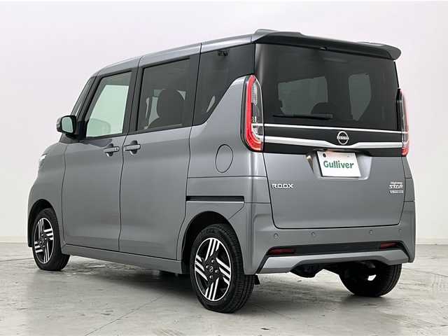 日産 ルークス HWS X プロパイロットED 宮城県 2023(令5)年 6.6万km チタニウムグレーメタリック 禁煙車/プロパイロット/エマージェンシーブレーキ/車線逸脱警報/車線逸脱防止支援システム/先行車発進お知らせ/速度標識表示/道路標識表示/ソナー/インテリジェントルームミラー/純正7インチナビ/（BT.SD.AM.FM.CD.USB）/アラウンドビューモニター/フルセグテレビ/ビルトインETC/両側パワースライドドア/ハンズフリースライドドア/電動パーキングブレーキ/AUTOHOLD/前席シートヒーター/ステアリングヒーター/革巻きステアリング/ステアリングスイッチ/プッシュスタート/スマートキー（2本）/ロールサンシェード/シートバックテーブル/純正フロアマット/LEDヘッドライト/LEDフォグランプ/純正14インチアルミホイール/横滑り防止機能/アイドリングストップ