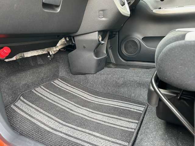 ダイハツ キャスト アクティバ G SAⅡ 宮城県 2016(平28)年 1.5万km トニコオレンジメタリック 登録時走行距離１４４３１ｋｍ/プッシュスタート/AAC/パワーウインドウ/電格ミラー/LEDヘッドライト/フォグランプ/純正フロアマット/純正アルミホイール/コーナーセンサー後/レーダーセンサー前/純正ドアバイザー/FM/AM/CD/USB/PWRモードスイッチ/パワーステアリング/ABS/横滑り防止/盗難防止装置/衝突軽減ブレーキ