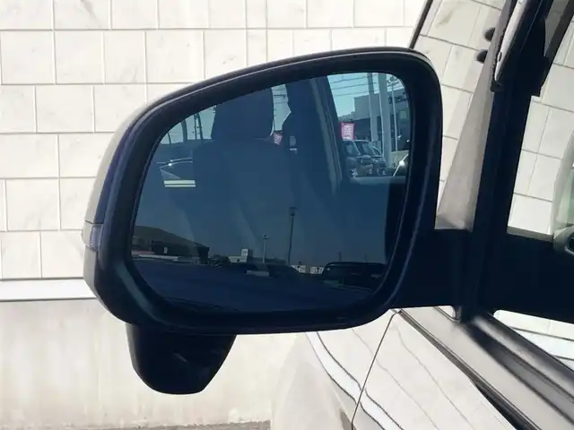 トヨタ ノア S－G 静岡県 2022(令4)年 1.4万km アティチュードブラックマイカ Toyota Safety Sense/純正10.5インチナビ/　AM FM CD DVD Bluetooth USB AppleCarPlay AndroidAuto/フルセグTV/LEDオートヘッドランプ/レーダークルーズコントロール/ハーフレザーシート/前後方クリアランスソナー/両側パワースライドドア/純正16インチアルミホイール/オートブレーキホールド/スマートキー＆プッシュスタート/パーキングアシスト/ビルトインETC2.0/バックモニター/前後方ドライブレコーダー