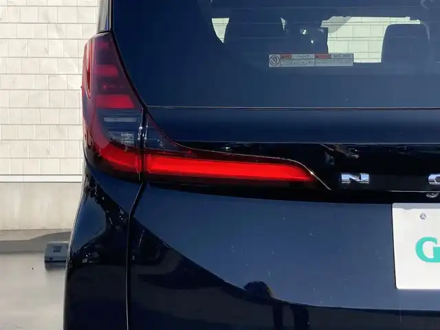 トヨタ ノア S－G 静岡県 2022(令4)年 1.4万km アティチュードブラックマイカ Toyota Safety Sense/純正10.5インチナビ/　AM FM CD DVD Bluetooth USB AppleCarPlay AndroidAuto/フルセグTV/LEDオートヘッドランプ/レーダークルーズコントロール/ハーフレザーシート/前後方クリアランスソナー/両側パワースライドドア/純正16インチアルミホイール/オートブレーキホールド/スマートキー＆プッシュスタート/パーキングアシスト/ビルトインETC2.0/バックモニター/前後方ドライブレコーダー