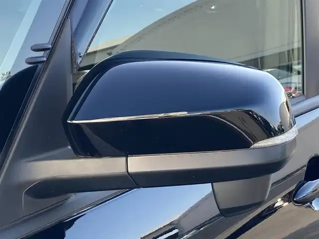 トヨタ ノア S－G 静岡県 2022(令4)年 1.4万km アティチュードブラックマイカ Toyota Safety Sense/純正10.5インチナビ/　AM FM CD DVD Bluetooth USB AppleCarPlay AndroidAuto/フルセグTV/LEDオートヘッドランプ/レーダークルーズコントロール/ハーフレザーシート/前後方クリアランスソナー/両側パワースライドドア/純正16インチアルミホイール/オートブレーキホールド/スマートキー＆プッシュスタート/パーキングアシスト/ビルトインETC2.0/バックモニター/前後方ドライブレコーダー