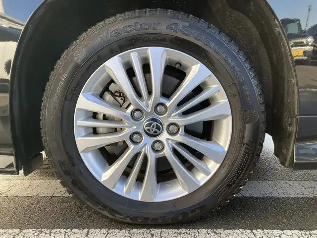 トヨタ ノア S－G 静岡県 2022(令4)年 1.4万km アティチュードブラックマイカ Toyota Safety Sense/純正10.5インチナビ/　AM FM CD DVD Bluetooth USB AppleCarPlay AndroidAuto/フルセグTV/LEDオートヘッドランプ/レーダークルーズコントロール/ハーフレザーシート/前後方クリアランスソナー/両側パワースライドドア/純正16インチアルミホイール/オートブレーキホールド/スマートキー＆プッシュスタート/パーキングアシスト/ビルトインETC2.0/バックモニター/前後方ドライブレコーダー