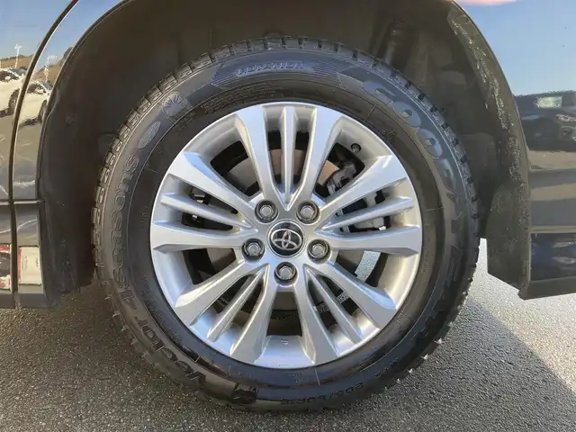 トヨタ ノア S－G 静岡県 2022(令4)年 1.4万km アティチュードブラックマイカ Toyota Safety Sense/純正10.5インチナビ/　AM FM CD DVD Bluetooth USB AppleCarPlay AndroidAuto/フルセグTV/LEDオートヘッドランプ/レーダークルーズコントロール/ハーフレザーシート/前後方クリアランスソナー/両側パワースライドドア/純正16インチアルミホイール/オートブレーキホールド/スマートキー＆プッシュスタート/パーキングアシスト/ビルトインETC2.0/バックモニター/前後方ドライブレコーダー