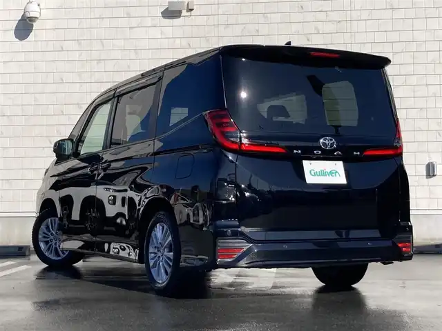 トヨタ ノア S－G 静岡県 2022(令4)年 1.4万km アティチュードブラックマイカ Toyota Safety Sense/純正10.5インチナビ/　AM FM CD DVD Bluetooth USB AppleCarPlay AndroidAuto/フルセグTV/LEDオートヘッドランプ/レーダークルーズコントロール/ハーフレザーシート/前後方クリアランスソナー/両側パワースライドドア/純正16インチアルミホイール/オートブレーキホールド/スマートキー＆プッシュスタート/パーキングアシスト/ビルトインETC2.0/バックモニター/前後方ドライブレコーダー