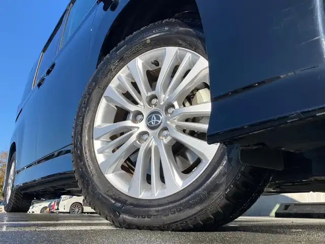 トヨタ ノア S－G 静岡県 2022(令4)年 1.4万km アティチュードブラックマイカ Toyota Safety Sense/純正10.5インチナビ/　AM FM CD DVD Bluetooth USB AppleCarPlay AndroidAuto/フルセグTV/LEDオートヘッドランプ/レーダークルーズコントロール/ハーフレザーシート/前後方クリアランスソナー/両側パワースライドドア/純正16インチアルミホイール/オートブレーキホールド/スマートキー＆プッシュスタート/パーキングアシスト/ビルトインETC2.0/バックモニター/前後方ドライブレコーダー