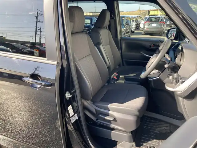 トヨタ ノア S－G 静岡県 2022(令4)年 1.4万km アティチュードブラックマイカ Toyota Safety Sense/純正10.5インチナビ/　AM FM CD DVD Bluetooth USB AppleCarPlay AndroidAuto/フルセグTV/LEDオートヘッドランプ/レーダークルーズコントロール/ハーフレザーシート/前後方クリアランスソナー/両側パワースライドドア/純正16インチアルミホイール/オートブレーキホールド/スマートキー＆プッシュスタート/パーキングアシスト/ビルトインETC2.0/バックモニター/前後方ドライブレコーダー