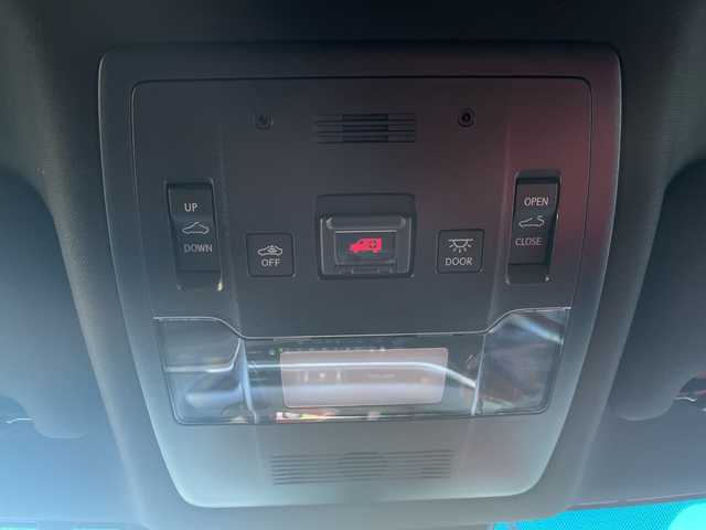 レクサス ＥＳ 300h Fスポーツ 神奈川県 2020(令2)年 7.8万km ホワイトノーヴァガラスフレーク 純正12.3インチナビ/セーフティシステムプラス/TRDエアロ/メモリーシート/デジタルインナーミラー/ドライブレコーダー/ヘッドアップディスプレイ/ブラインドスポットモニター/衝突被害軽減システム/車線逸脱警報/バックカメラ/サンルーフ/レザーシート/横滑り防止装置/ETC/アイドリングストップ/LEDヘッドライト/フォグランプ/オートライト/ウィンカーミラー/電動格納ミラー/純正19インチAW/シートヒーター/エアシート/シートリフター/ステアリングヒーター/プッシュスタート/スマートキー/フロアマット/スペアキー/取扱説明書/保証書/プリクラッシュセーフティ/レーントレーシングアシスト/アダプティブハイビームシステム/レーダークルーズコントロール/ロードサインアシスト