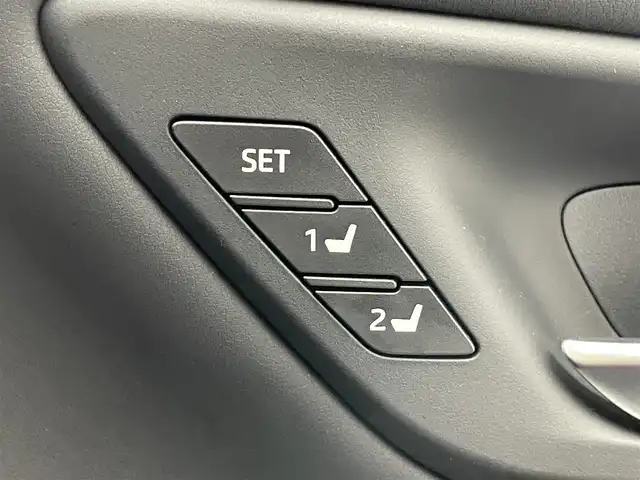 トヨタ クラウン ハイブリッド RS アドバンス 愛知県 2021(令3)年 3.8万km プレシャスホワイトパール 純正１２．３型ナビ　ムーンルーフ　全方位カメラ　デジタルインナミラー　フルセグTV　BT　DVD　黒革　シートヒーター　シートベンチレーション　ＢＳＭ　ＡＣ１００Ｖ　ＥＴＣ２．０　セーフティセンス　衝突軽減　追従クルコン　ＬＥＤオートライト　コーナーセンサー　禁煙車