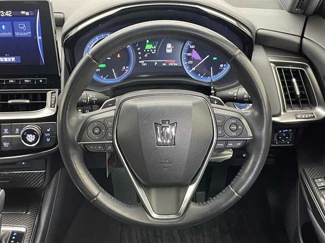 トヨタ クラウン ハイブリッド RS アドバンス 愛知県 2021(令3)年 3.8万km プレシャスホワイトパール 純正１２．３型ナビ　ムーンルーフ　全方位カメラ　デジタルインナミラー　フルセグTV　BT　DVD　黒革　シートヒーター　シートベンチレーション　ＢＳＭ　ＡＣ１００Ｖ　ＥＴＣ２．０　セーフティセンス　衝突軽減　追従クルコン　ＬＥＤオートライト　コーナーセンサー　禁煙車