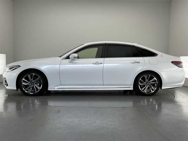 トヨタ クラウン ハイブリッド RS アドバンス 愛知県 2021(令3)年 3.8万km プレシャスホワイトパール 純正１２．３型ナビ　ムーンルーフ　全方位カメラ　デジタルインナミラー　フルセグTV　BT　DVD　黒革　シートヒーター　シートベンチレーション　ＢＳＭ　ＡＣ１００Ｖ　ＥＴＣ２．０　セーフティセンス　衝突軽減　追従クルコン　ＬＥＤオートライト　コーナーセンサー　禁煙車