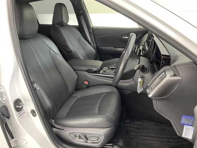 トヨタ クラウン ハイブリッド RS アドバンス 愛知県 2021(令3)年 3.8万km プレシャスホワイトパール 純正１２．３型ナビ　ムーンルーフ　全方位カメラ　デジタルインナミラー　フルセグTV　BT　DVD　黒革　シートヒーター　シートベンチレーション　ＢＳＭ　ＡＣ１００Ｖ　ＥＴＣ２．０　セーフティセンス　衝突軽減　追従クルコン　ＬＥＤオートライト　コーナーセンサー　禁煙車