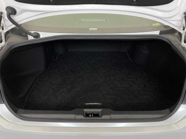 トヨタ クラウン ハイブリッド RS アドバンス 愛知県 2021(令3)年 3.8万km プレシャスホワイトパール 純正１２．３型ナビ　ムーンルーフ　全方位カメラ　デジタルインナミラー　フルセグTV　BT　DVD　黒革　シートヒーター　シートベンチレーション　ＢＳＭ　ＡＣ１００Ｖ　ＥＴＣ２．０　セーフティセンス　衝突軽減　追従クルコン　ＬＥＤオートライト　コーナーセンサー　禁煙車