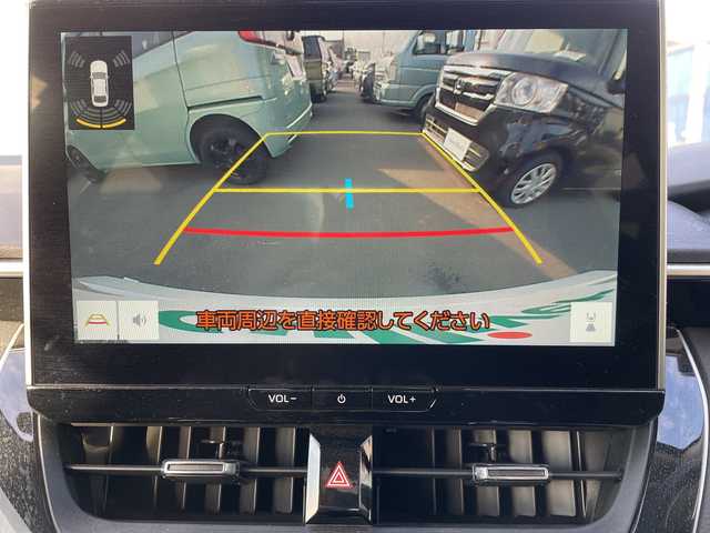 トヨタ カローラ G 神奈川県 2023(令5)年 1.4万km プラチナホワイトパールマイカ 純正ナビ/フルセグTV/Bluetooth/ＥＴＣ/追従式クルーズコントロール/バックカメラ/ＭＴモード付ＡＴ/前後コーナーセンサー/クリアランスソナー/レーンキープアシスト/前席シートヒーター/オートマチックハイビーム/オートライト/横滑り防止装置/盗難防止装置/衝突被害軽減システム/ABS