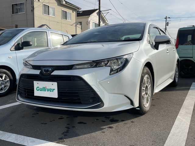 トヨタ カローラ G 神奈川県 2023(令5)年 1.4万km プラチナホワイトパールマイカ 純正ナビ/フルセグTV/Bluetooth/ＥＴＣ/追従式クルーズコントロール/バックカメラ/ＭＴモード付ＡＴ/前後コーナーセンサー/クリアランスソナー/レーンキープアシスト/前席シートヒーター/オートマチックハイビーム/オートライト/横滑り防止装置/盗難防止装置/衝突被害軽減システム/ABS
