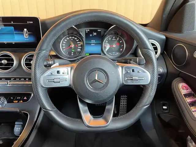 メルセデス・ベンツ Ｃ２００ アバンギャルド AMGライン 愛知県 2018(平30)年 4.6万km モハーベシルバー AMGライン/純正ナビ/フルセグTV/Bluetooth/USB/AppleCarPlay/AndroidAuto/バックカメラ/アンビエントライト /レーダーセーフティパッケージ/ACC/レーンキープアシスト/ブラインドスポットモニター/ブラックレザーシート/シートヒーター /メモリーパワーシート/マルチビームLEDヘッドライト/アダプティブハイビームアシストプラス/ETC2.0/保証書/取扱説明書/スペアキー
