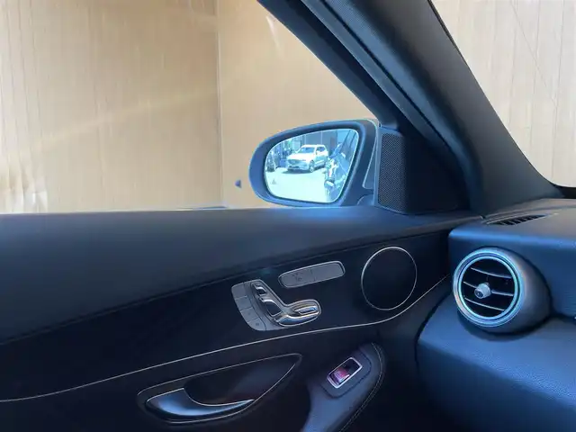 メルセデス・ベンツ Ｃ２００ アバンギャルド AMGライン 愛知県 2018(平30)年 4.6万km モハーベシルバー AMGライン/純正ナビ/フルセグTV/Bluetooth/USB/AppleCarPlay/AndroidAuto/バックカメラ/アンビエントライト /レーダーセーフティパッケージ/ACC/レーンキープアシスト/ブラインドスポットモニター/ブラックレザーシート/シートヒーター /メモリーパワーシート/マルチビームLEDヘッドライト/アダプティブハイビームアシストプラス/ETC2.0/保証書/取扱説明書/スペアキー