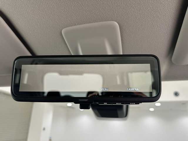 三菱 デリカミニ T プレミアム 兵庫県 2024(令6)年 0.1千km アメジストブラック/シルキーホワイト 登録時走行距離:14km/純正9型ディスプレイオーディオ（AM/FM/BT/USB）/全方位カメラ/デジタルインナーミラー/両側パワースライドドア/ハーフレザーシート/シートヒーター/ハンドルヒーター/衝突被害軽減システム/レーダークルーズコントロール/レーンキープアシスト/コーナーセンサー/横滑り防止装置/アイドリングストップ/ダウンヒルアシストコントロール/サイドデカール/オートLEDライト/純正アルミホイール/オートホールド付電子パーキング/革巻きステアリング/ステアリングスイッチ/スマートキー/スペアキー